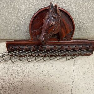 Rustic Horse Head Wall Rack